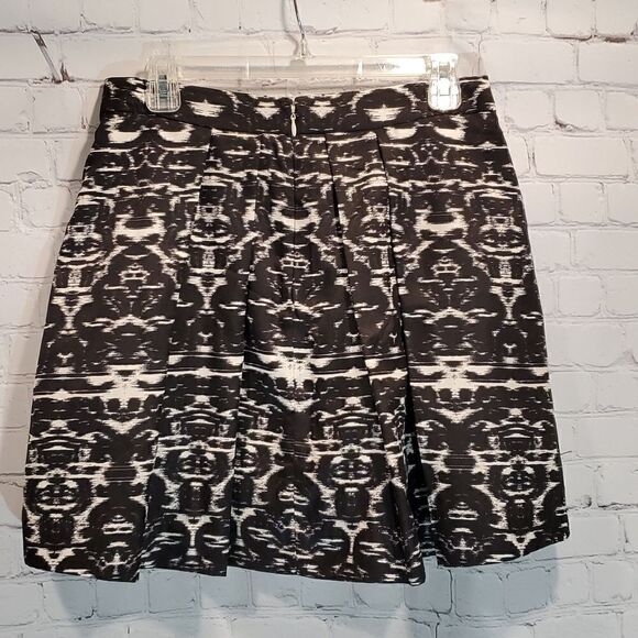 J.Crew black and white full pleated skirt - Picture 4 of 7